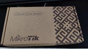 记·买的设备CCR2004-1G-2XS-PCIE开箱-纳库易科